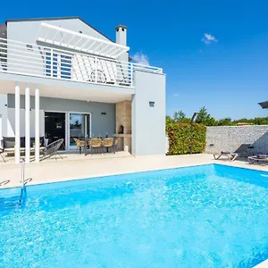  Villa Ovis Kroatien